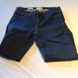 St. John's Bay  boot cut 6 P